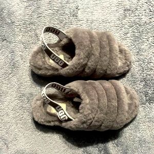 Ugg slippers size 6 in women